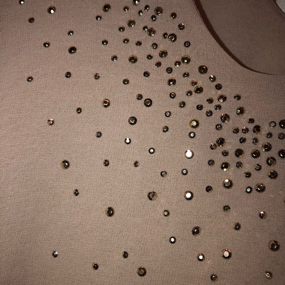 Top - Picture 3 of 4